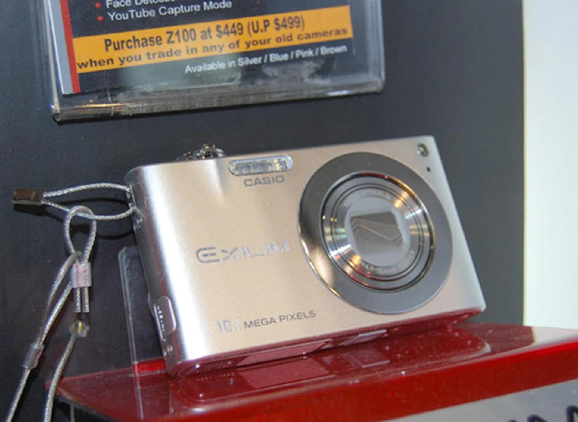  And trade-ins are also welcomed at Comex 2008, as with the Casio EXILIM EX-Z100 that's going for S$449 for every old camera trade-in. Specifications for the EX-Z100 includes a 10.1-megapixel camera, 4x optical zoom, and 28mm wide angle lens with anti shake.  