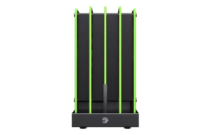 The nylon-metal dust filter that wraps the front and top of the case. Photo: GameMax