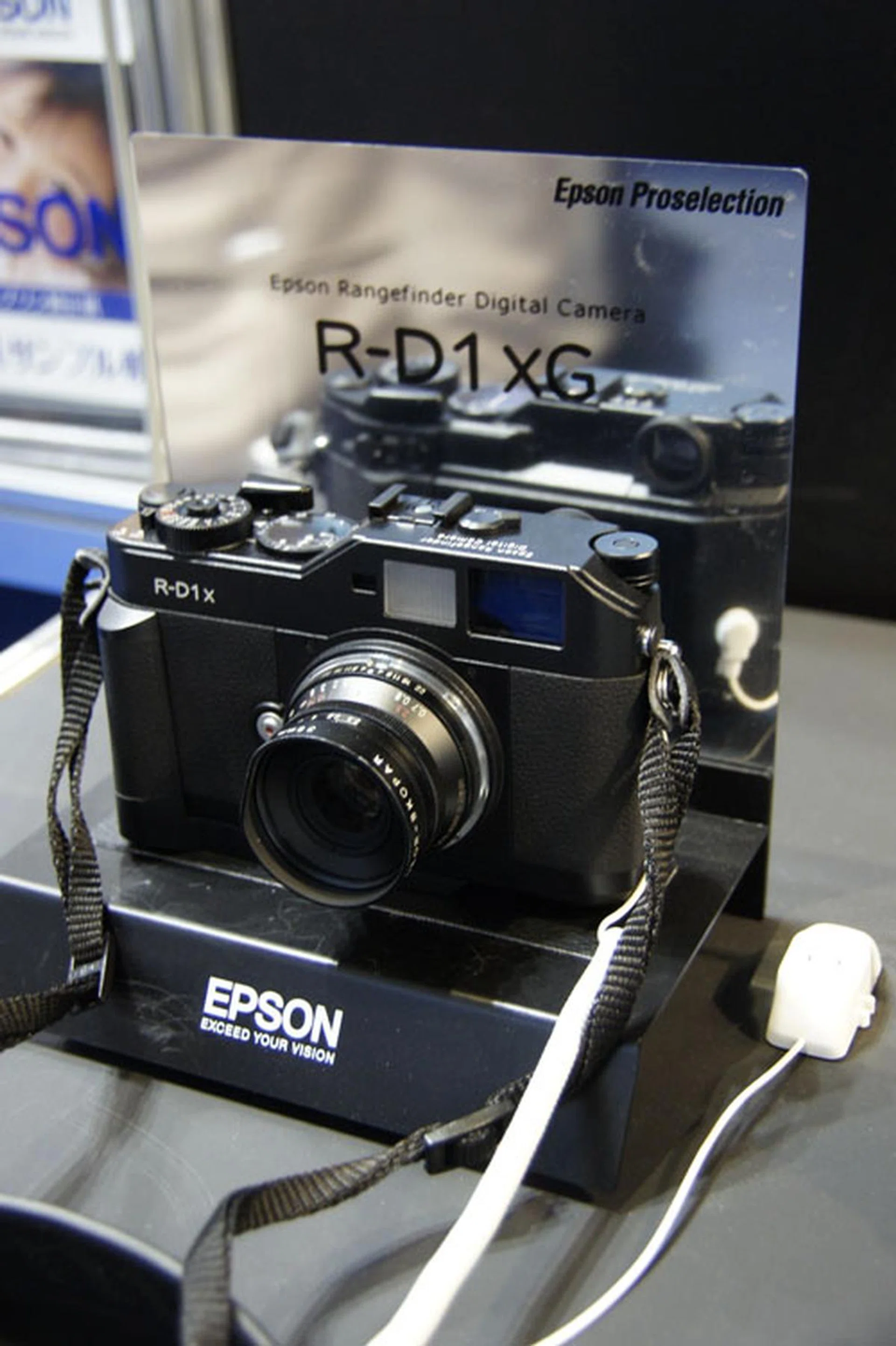 Spotted at the Epson booth was the R-D1x digital rangefinder, a nearly one-year old camera with slight updates to the R-D1. For those with a feel for the classics.
