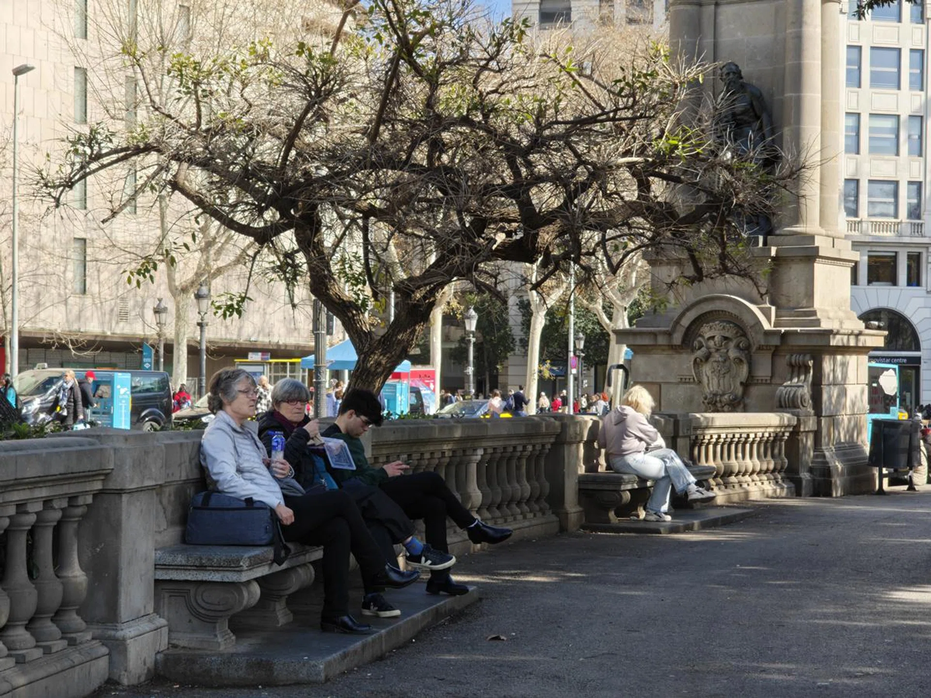 3x optical zoom. Photo: HWZ.