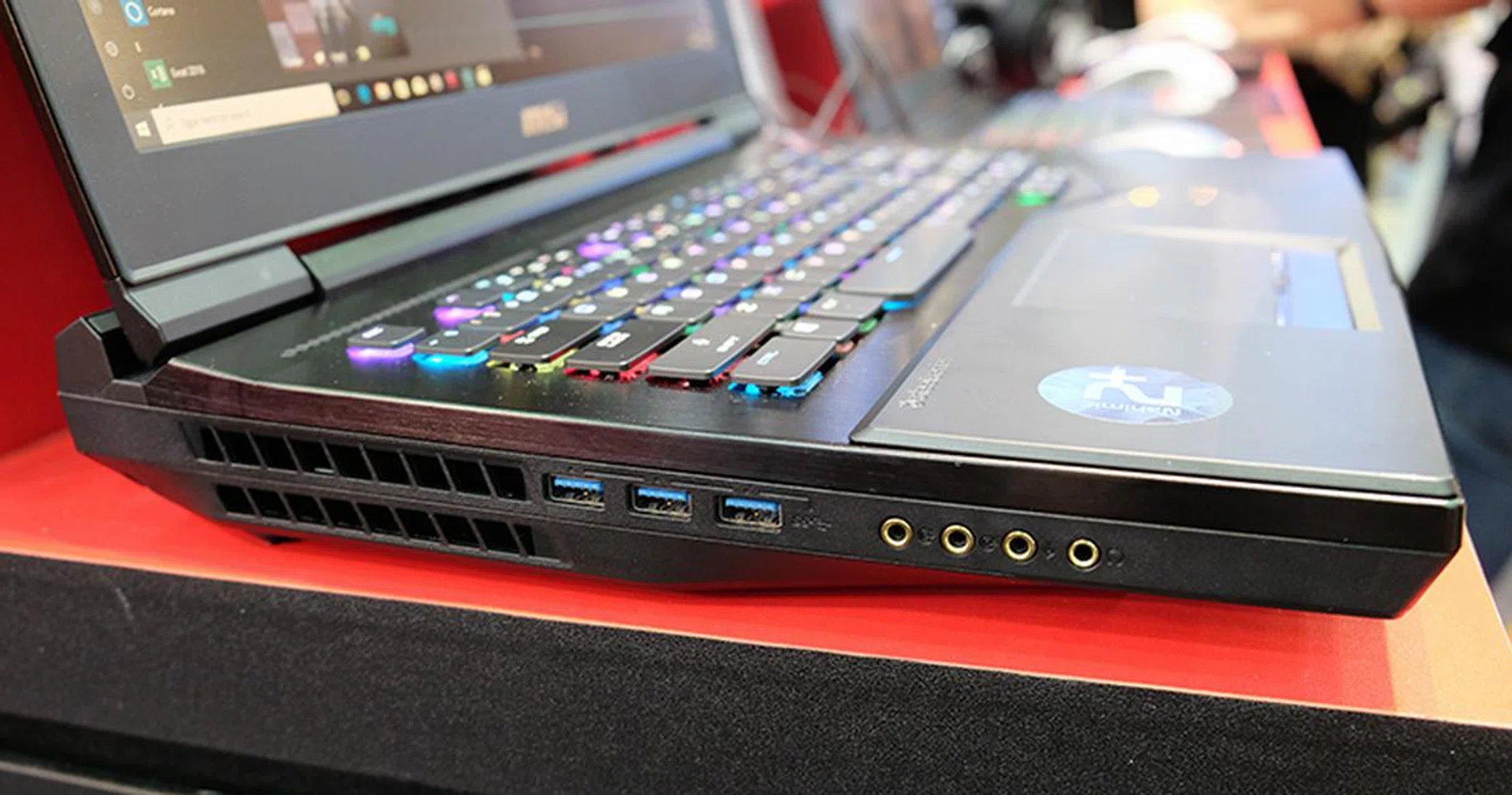 The GT75VR Titan is certainly not thin.