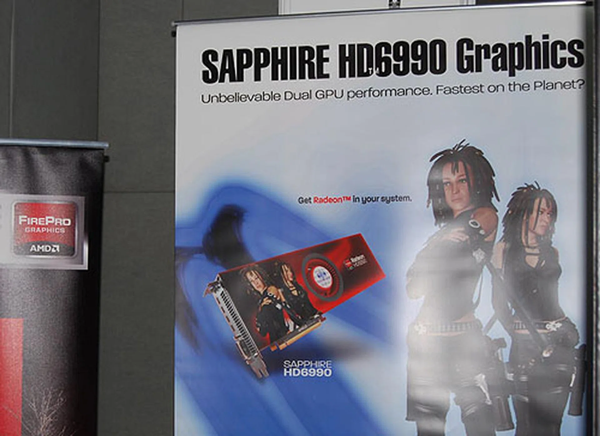 Sapphire was right next to PowerColor, which made it very convenient for us. 