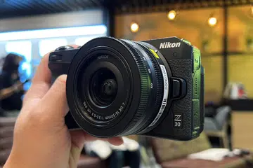 The Nikon Z 30.