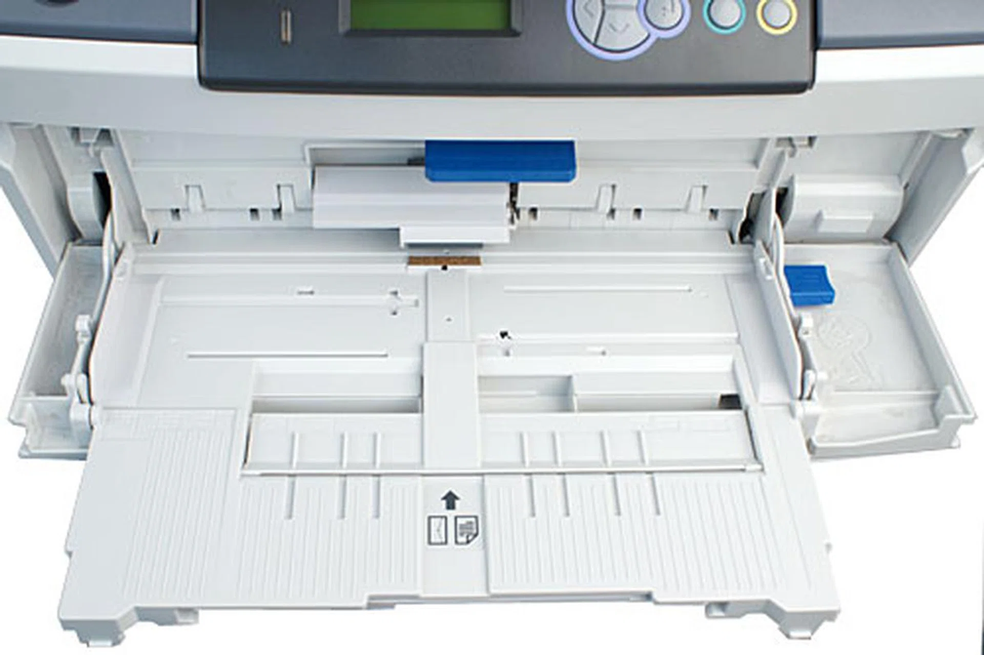 Opening the front cover reveals a 100-sheet multi-purpose tray. It accepts paper weights up to 200gsm, and can be used for manual duplex.