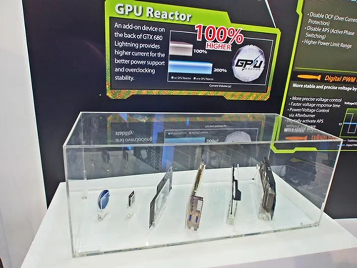 The display case contained the major composite parts of the MSI GTX 680 Lightning.