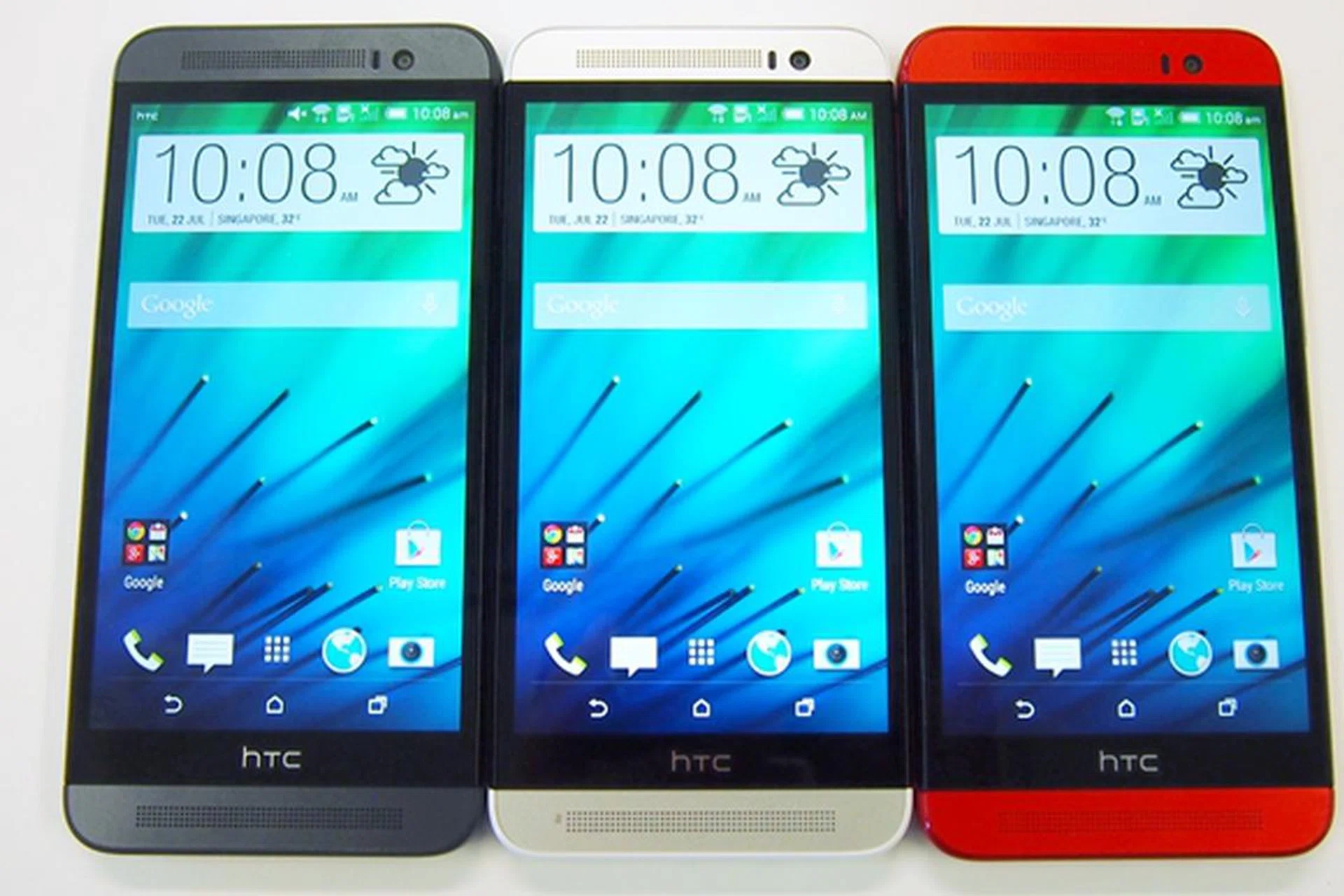 The HTC One (E8) is available in three colors: misty gray, polar white and electric crimson.