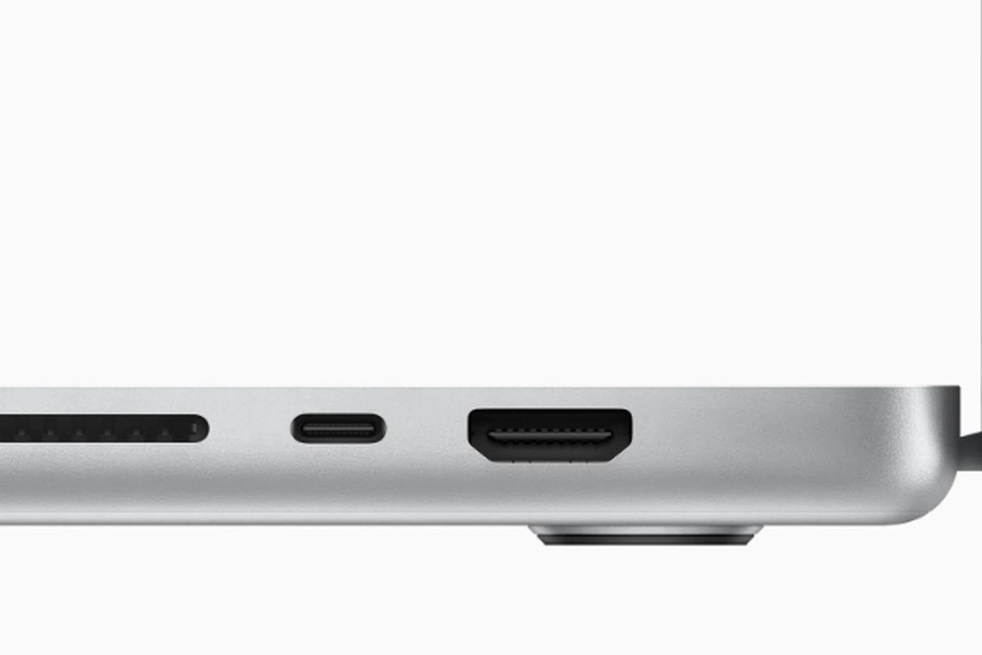 Some users are experiencing issues with the SD card reader on their 14-inch and 16-inch MacBook Pro.