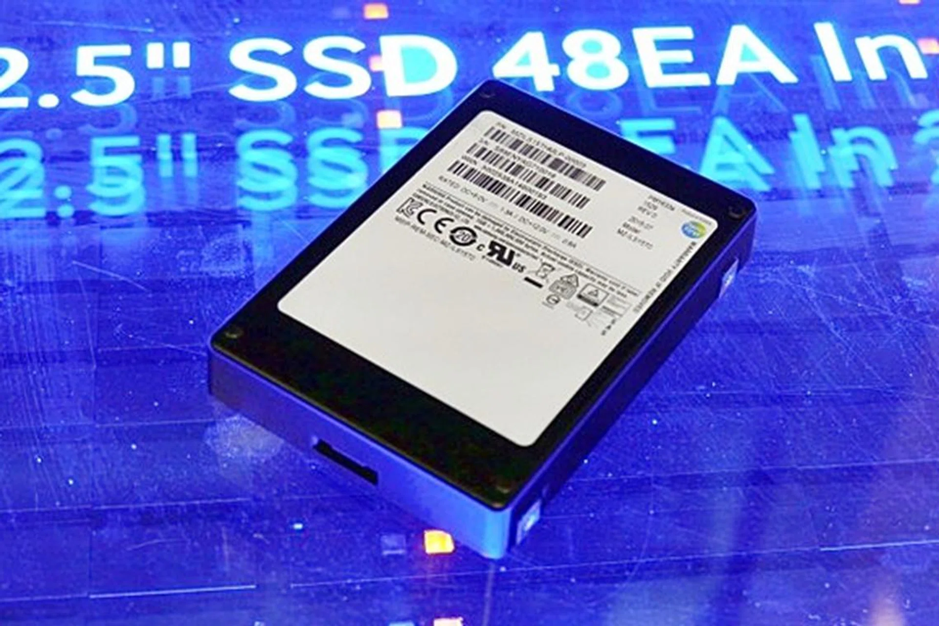 Samsung PM1633a SSD (Image source: Samsung via TechFrag)