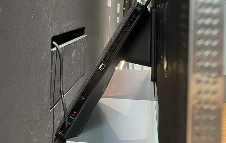 The Samsung One Connect box that helps hide all the wires. 