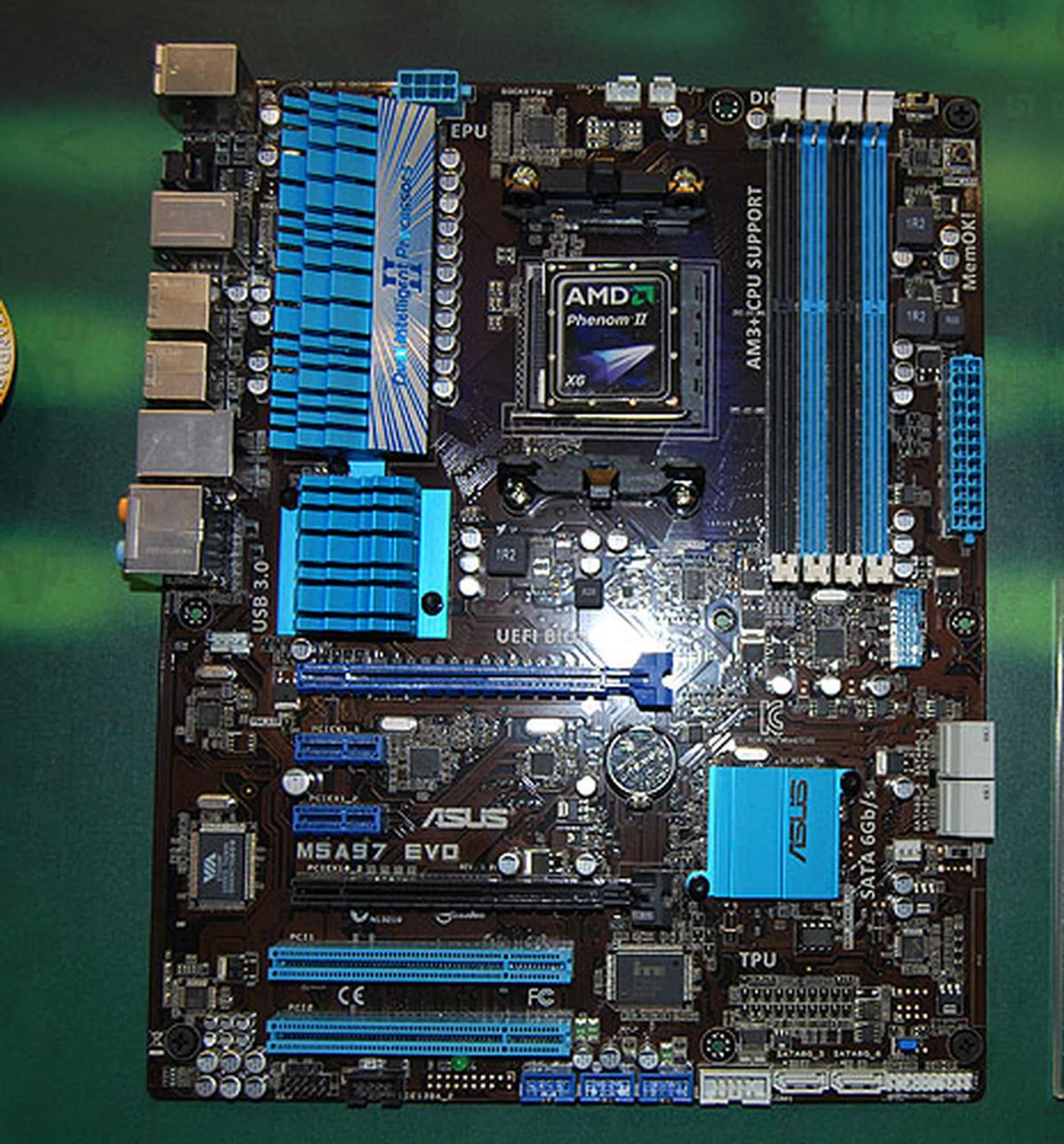 Based on the AMD 970 chipset that supports AMD's upcoming 8-core processors, the ASUS M5A97 EVO comes with an UEFI BIOS and other ASUS features like Auto Tuning. 