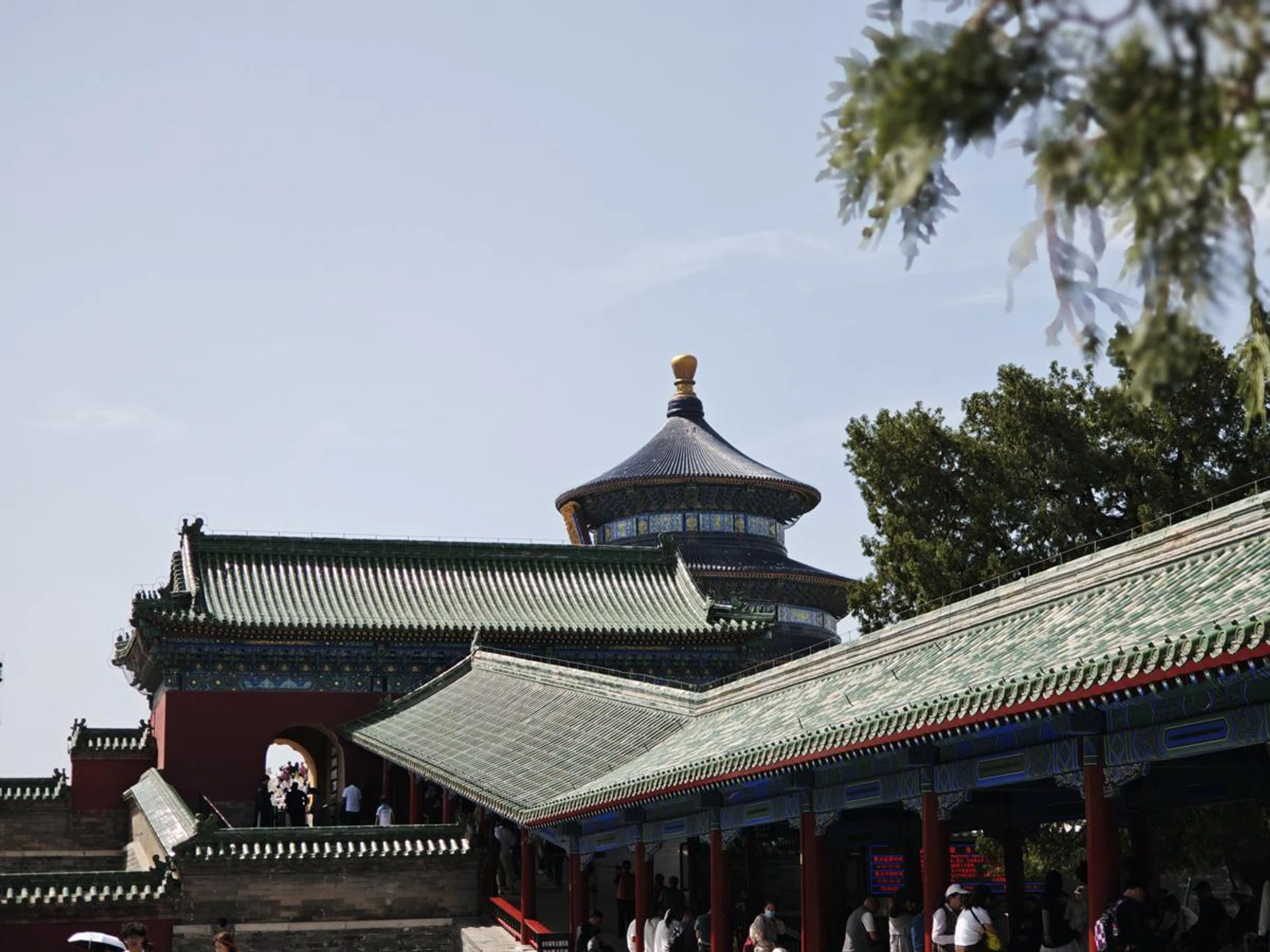 Shot with Leica Authentic preset