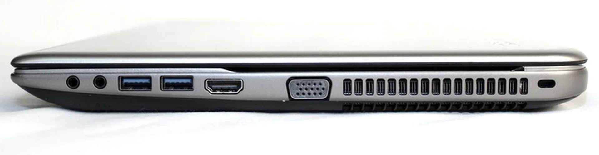 On the right, there are two USB 3.0 ports, a HDMI port, a VGA port, and the audio and microphone jacks. Take note that the notebook supports Ultra HD resolution output (3860x2160) or also known as 4K video output via its HDMI port.