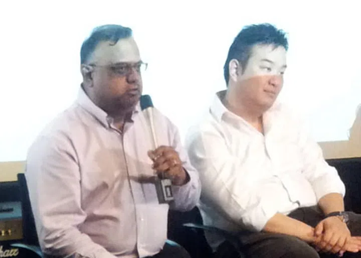 MyRepublic CEO Malcolm Rodrigues (Left) and MyRepublic Marketing Manager Lawrence Chan responding to questions during the company's launch event.