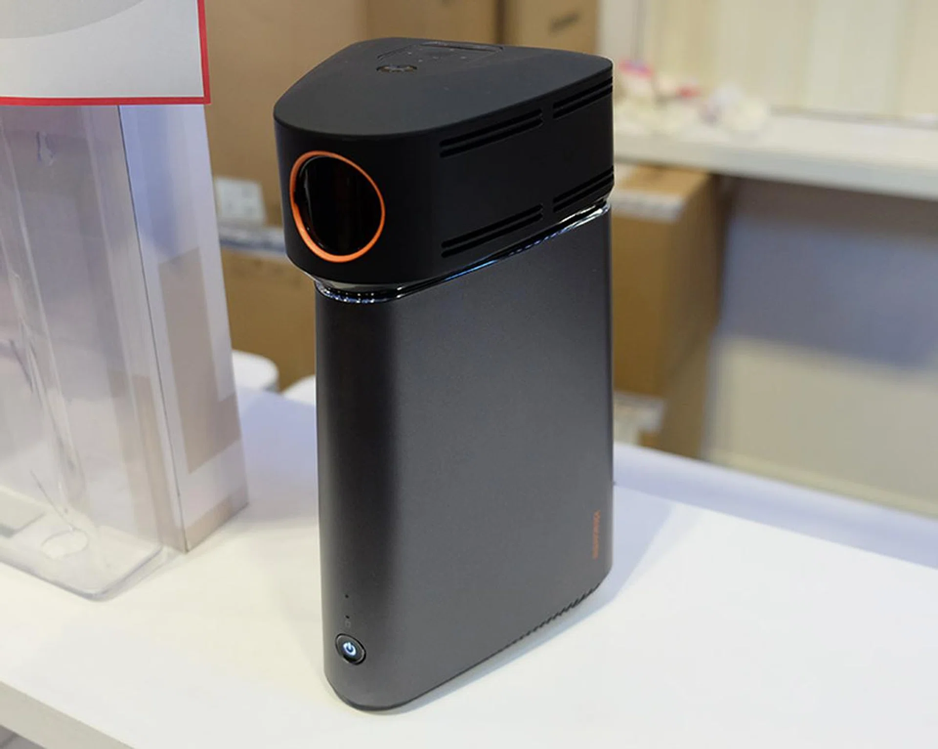 The Lenovo IdeaCentre 610S is a nifty desktop and features a projector, making it great for movie fans. It is powered by a quad-core Intel Core i7 processor, 16GB RAM, 128GB SSD, 1TB HDD, and NVIDIA GeForce GTX 750 graphics. It is priced at $1,899 (U.P $2,299).