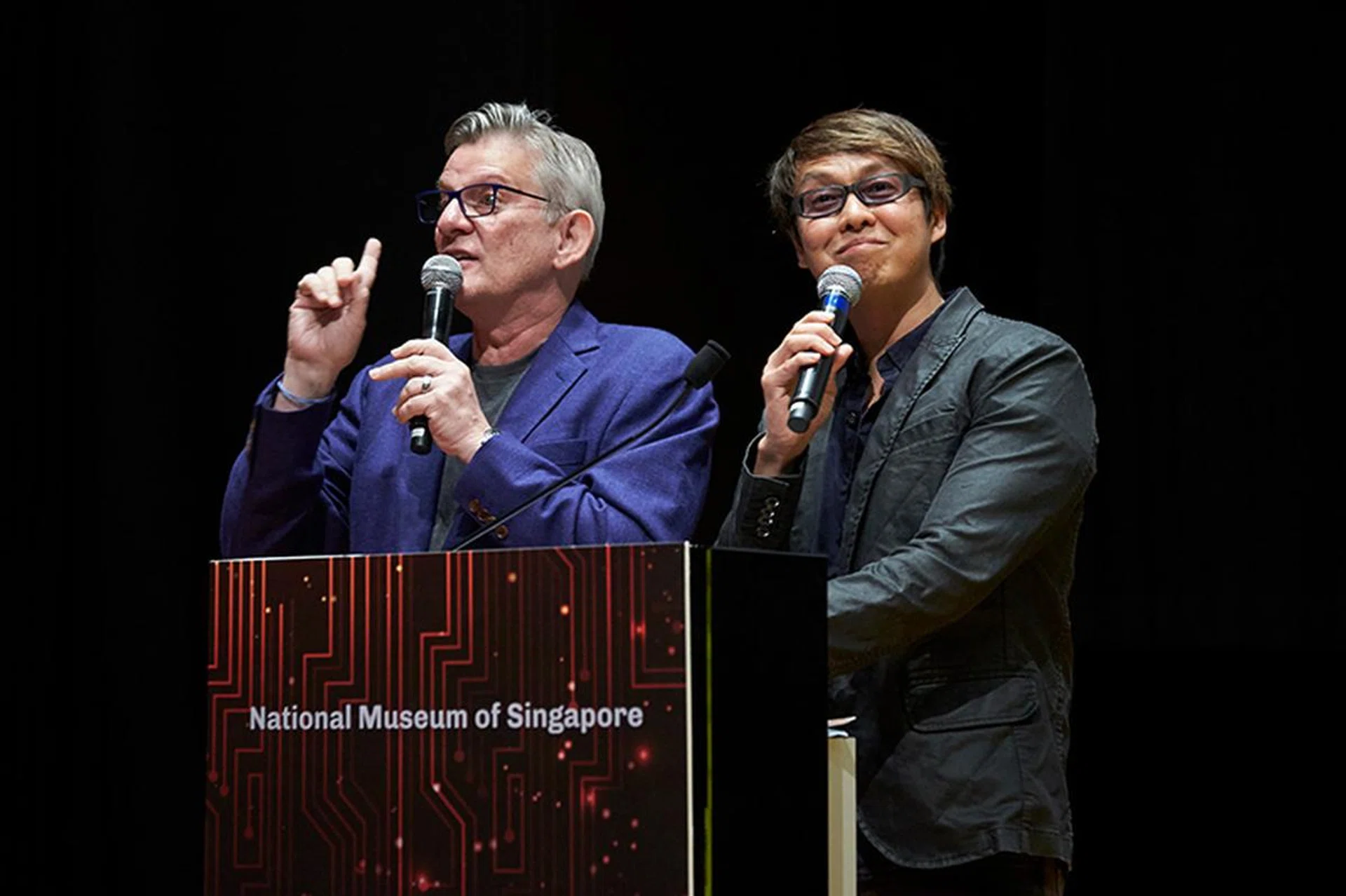 This year's Tech Awards ceremony was hosted by popular veteran DJs Glenn Ong and The Flying Dutchman from the One FM 91.3 music station.