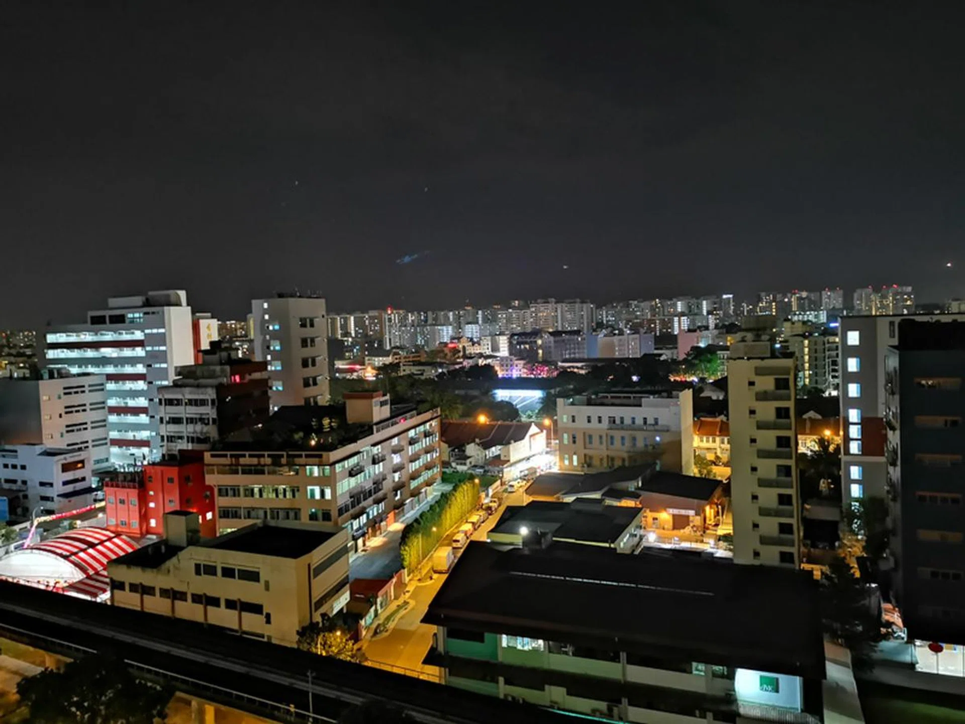 5.58mm at f/1.8, 5.0s, ISO 1250 (Mate 20 Pro)