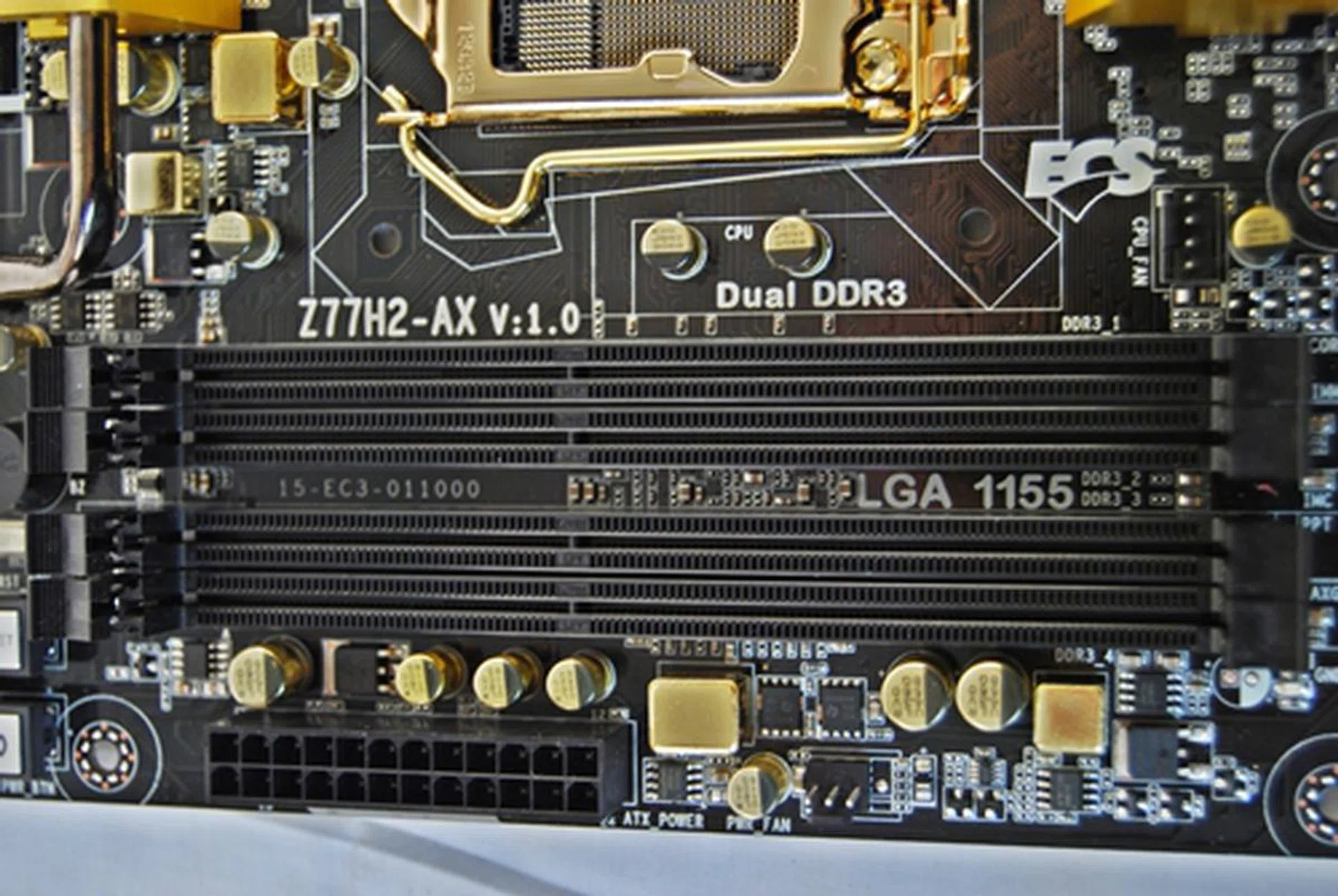 The board supports dual-channel DDR3 memory modules, up to ones that have been rated 2400+MHz. For best performance and compatibility, priority of module installation should be given to DDR3_1 slot (Channel A) and DDR3_3 slot (Channel B).