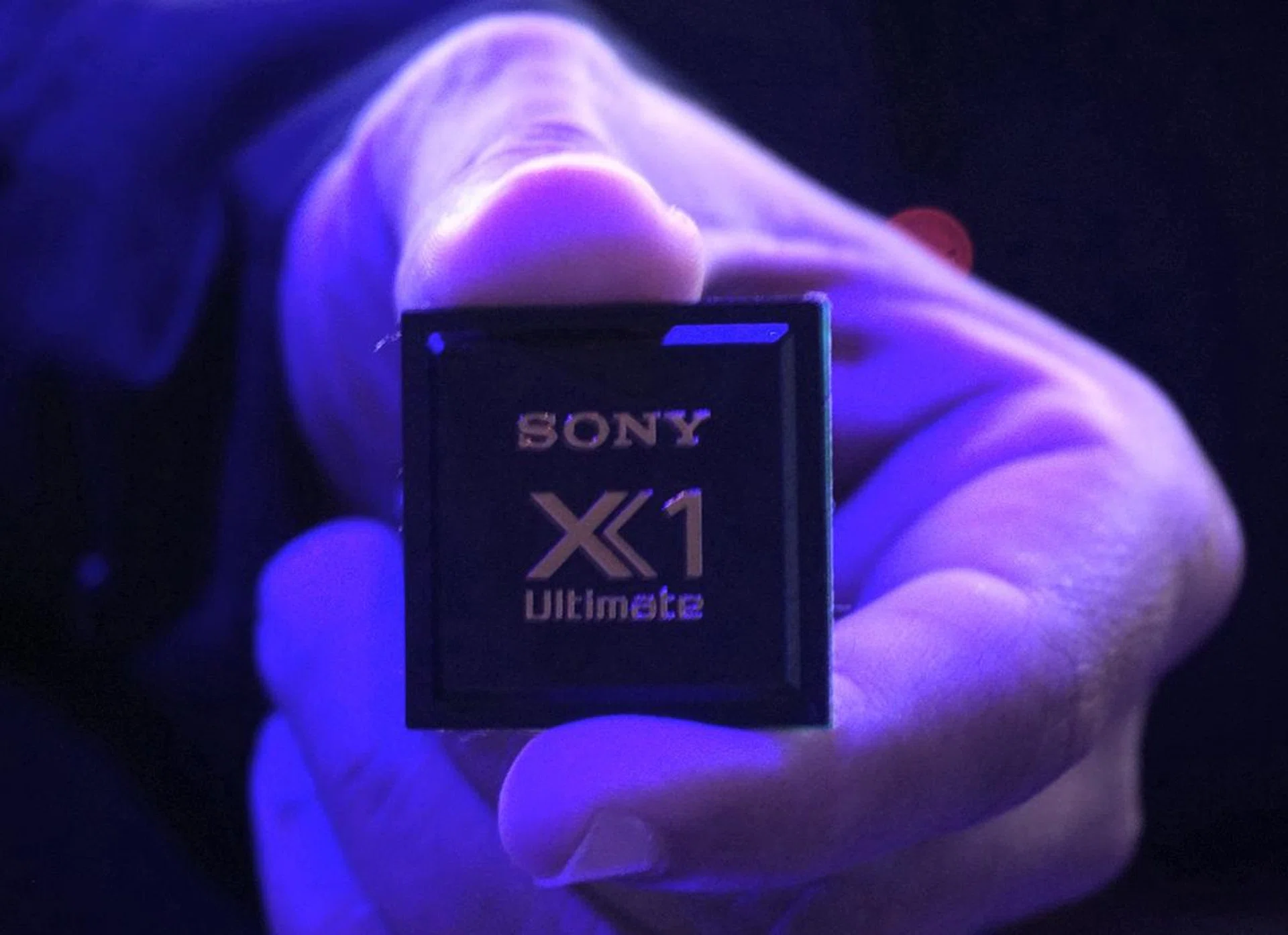 Beyong the power of the X1 Ultimate image processor enabling the above shared features, Sony's leading position in the entertainment and content production business have landed it special industry-first collaborations.