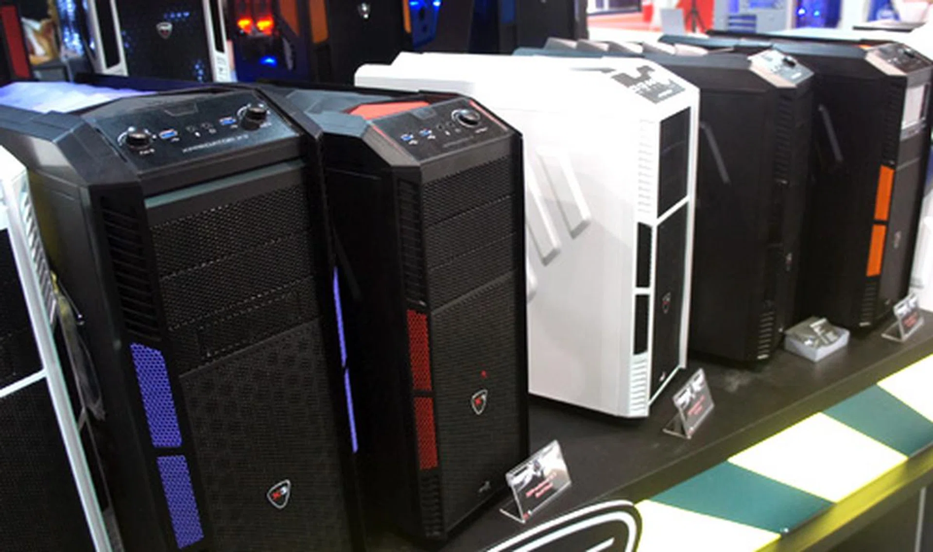 The popular Predator casing will now be available in a mid-tower form factor and will come in a variety of colors.