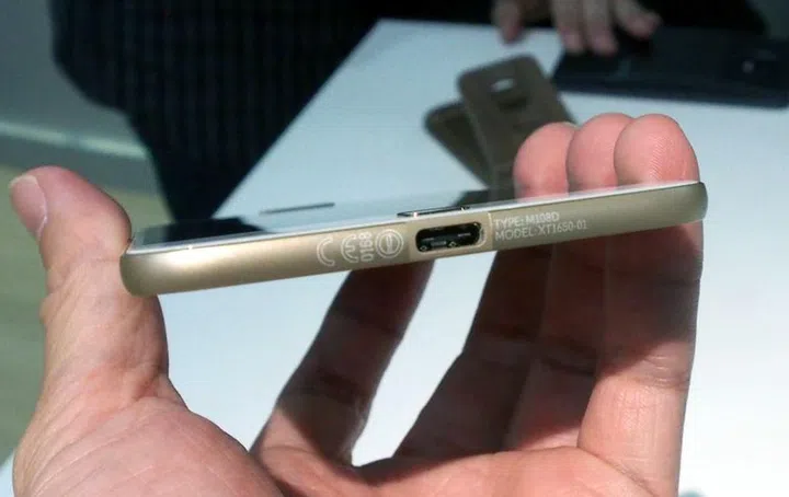 The Moto Z won't be the last Android phone without a headphone port.