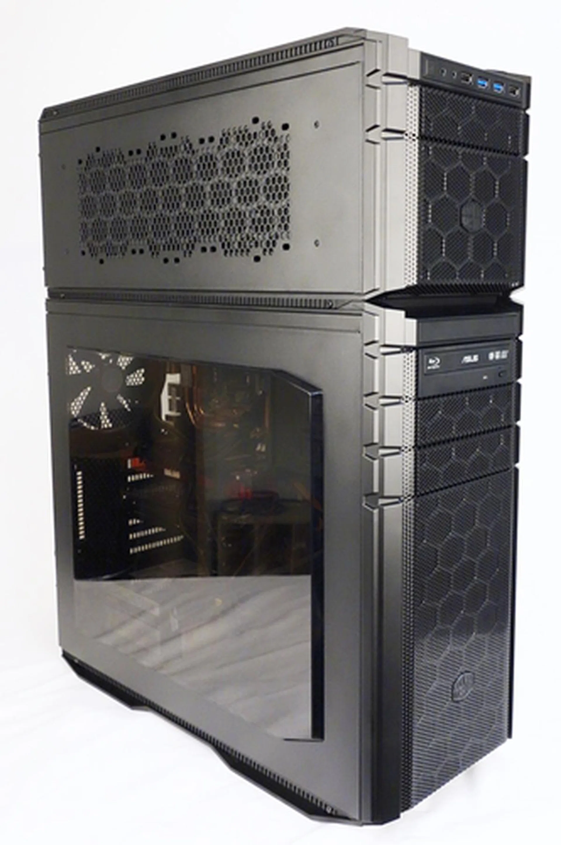 Its the synergy of its components that brings out the unique modular feature of the Cooler Master HAF Stacker 935.