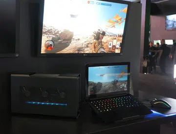 The new Razer Blade Stealth notebook and its ecosystem.