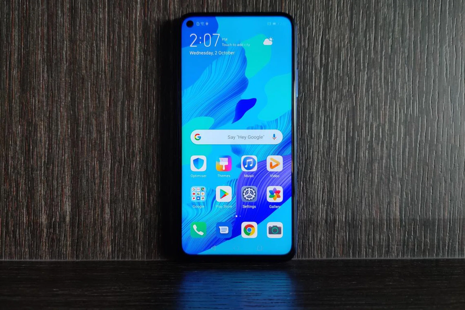 Honor-ing its View 20 sibling...