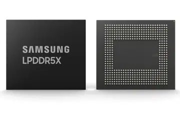 Samsung has started mass production of the world's thinnest 12nm class chips, which are available in 12GB and 16GB LPDDR5X DRAM packages. (Photo: Samsung)