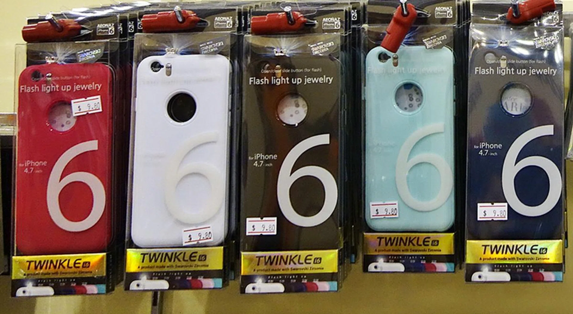 Not only will the Aeonaz case protect your iPhone 6, it will also add some Swarovski Zirconia bling to the device! It's on sale at Nubox (Booth 6016) for only S$9.80.