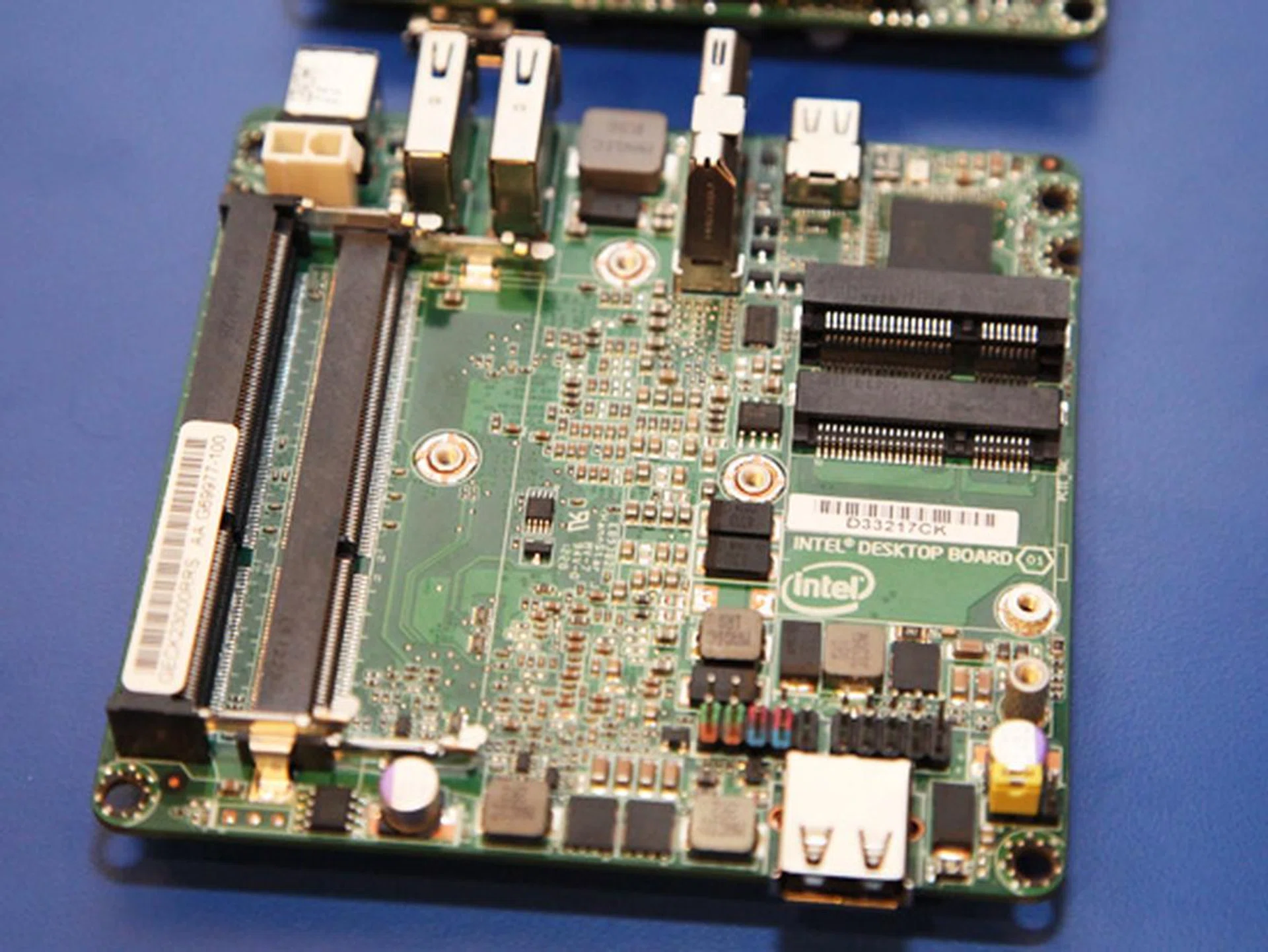 Although measuring only 4x4-inches, there's enough room for two SODIMM memory slots and 2x PCIe mini slots.