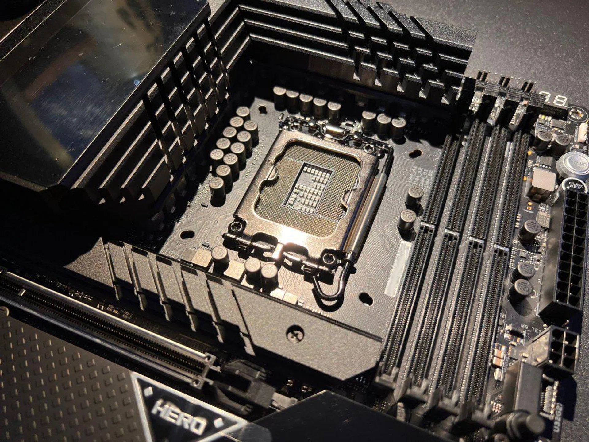 Our test motherboard has quad DDR5 memory slots, but there are many other considerations to operate your memory faster. We cover these considerations on this page.