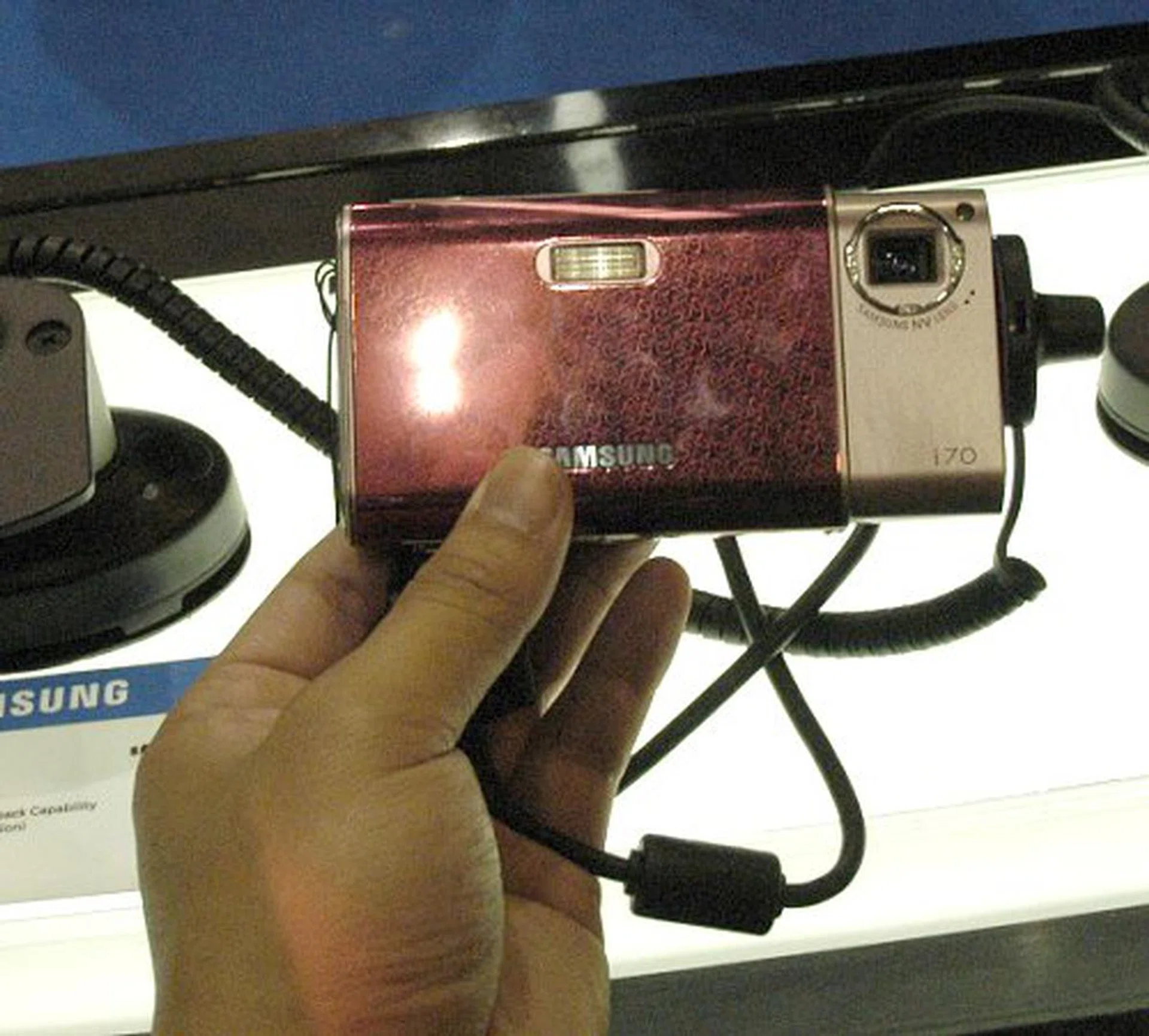  Newly released is the Samsung i70 digital camera with 3x optical zoom and 7.2-megapixel. It comes with a big 3.0-inch LCD, which is just as well considering it's also a portable media player. $599 gets you a 2GB memory card and battery plus an unknown free gift exclusive to PC Show 2007.  