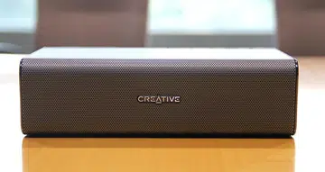 Seen earlier at CES, the Sound Blaster Roar is an audiophile-grade wireless speaker system and is quite possibly the only one in the world to boast a dual amplifier design.