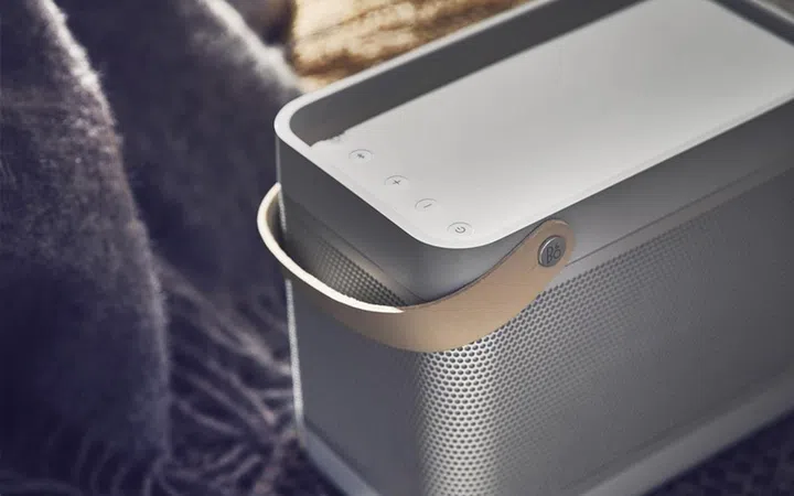 A new custom button adds a handy shortcut to one of four functions.