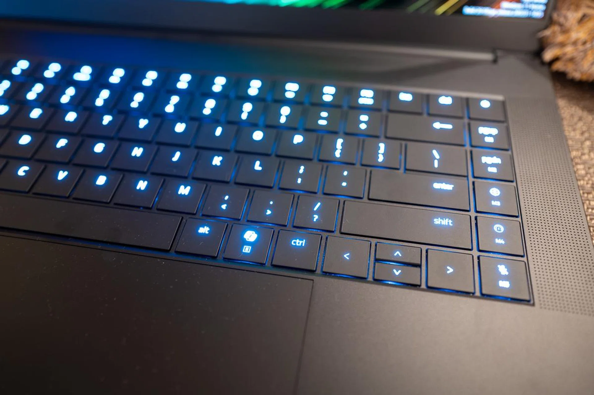 The improvement made to the keyboard in the latest Blade 16 cannot be understated. Image: HWZ