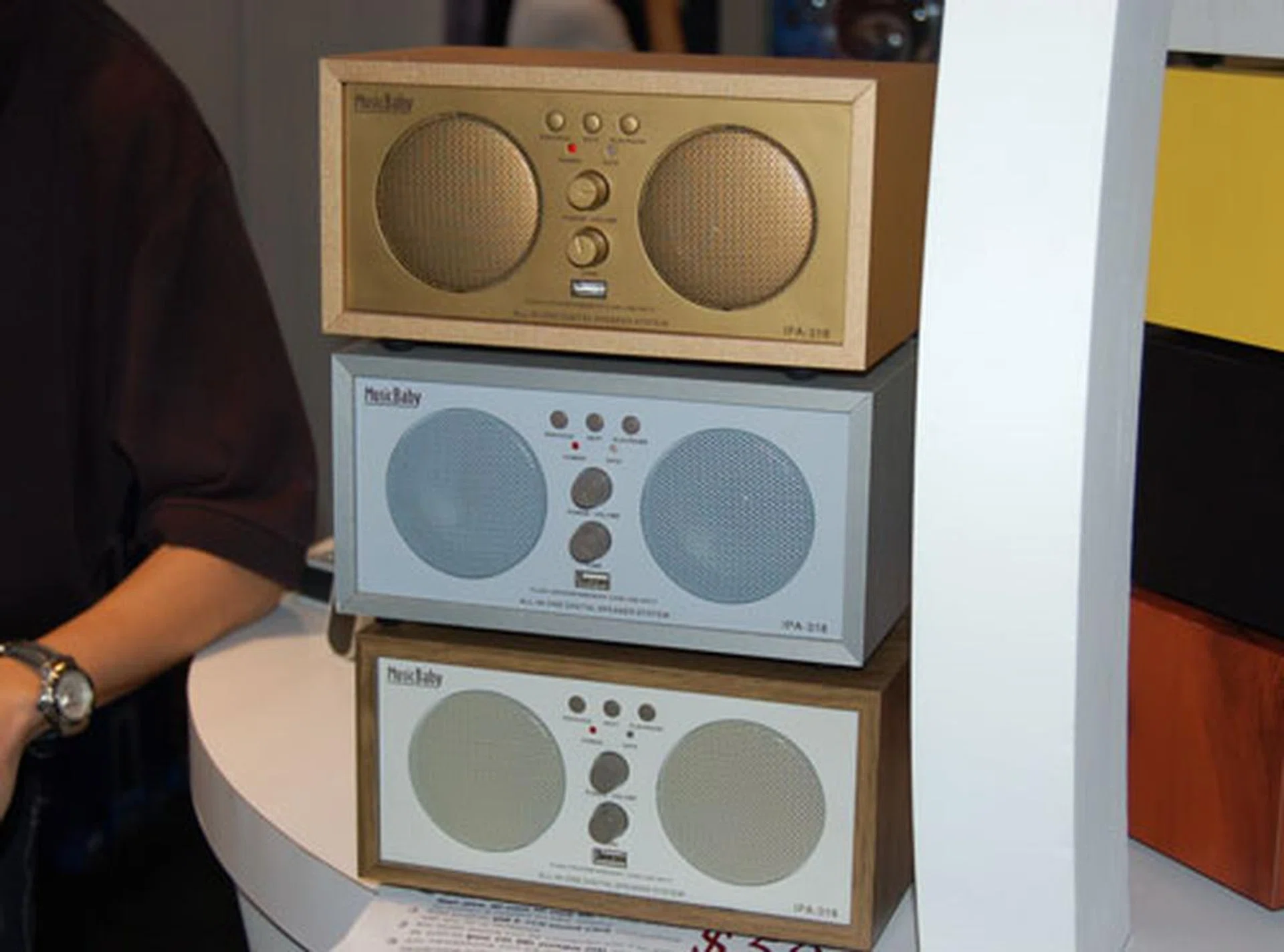 This retro-looking speaker comes with a USB port that lets you plays music directly from a flash drive, SD card, etc for only S$59.