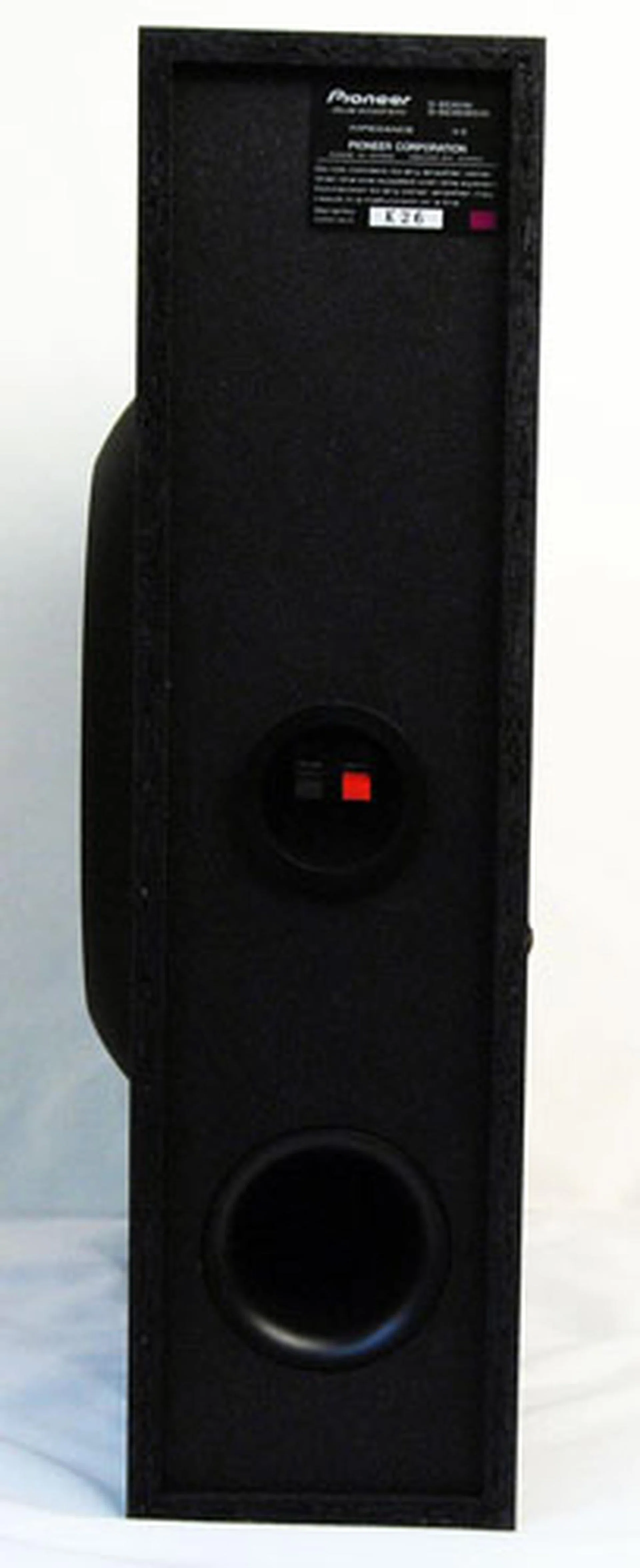 It lives up to its "Slim" tag as is evident in this picture. And it weighs just 4.4kg.