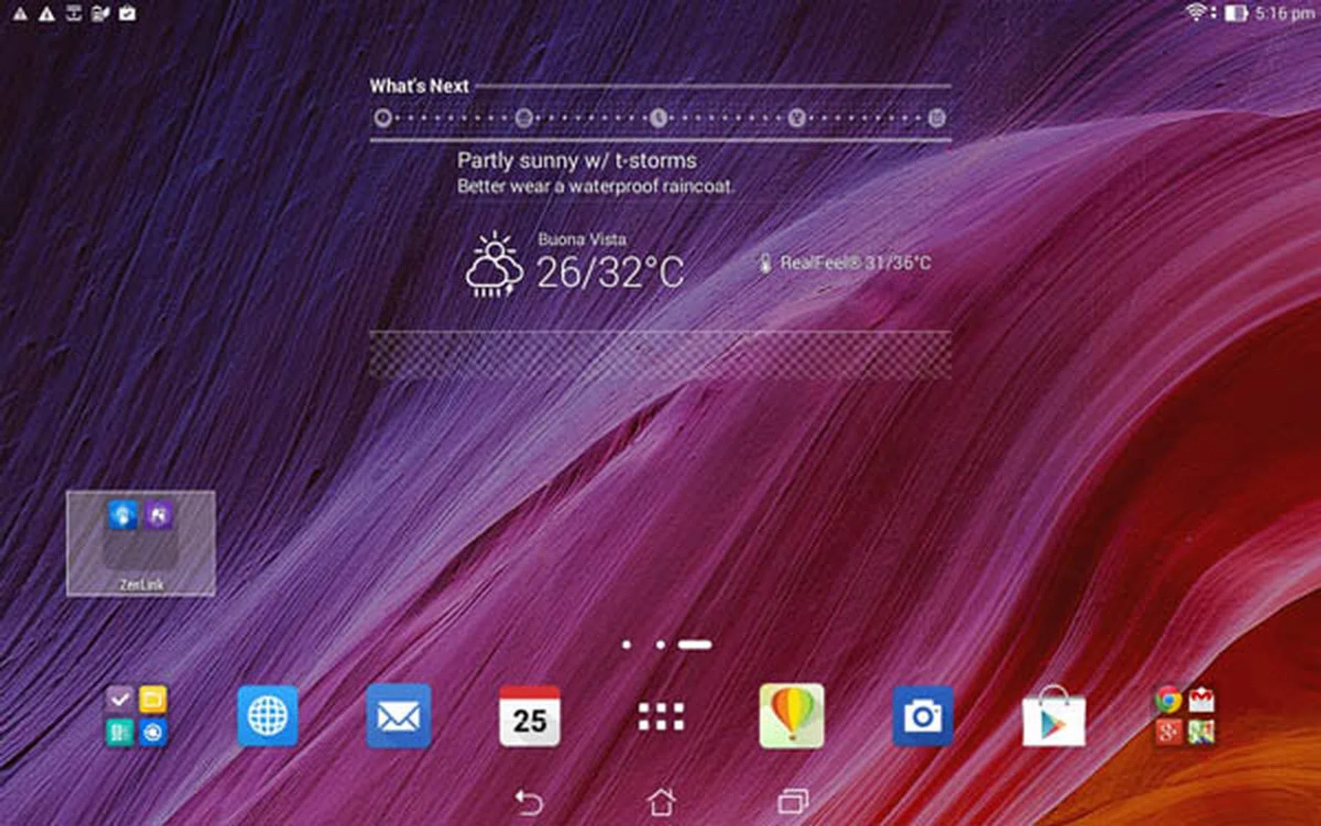 The ASUS ZenUI feels snappy. We also like the uncluttered look.