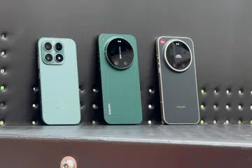 Left to right: Xiaomi 17, Xiaomi 17 Ultra, Leica Leitzphone powered by Xiaomi