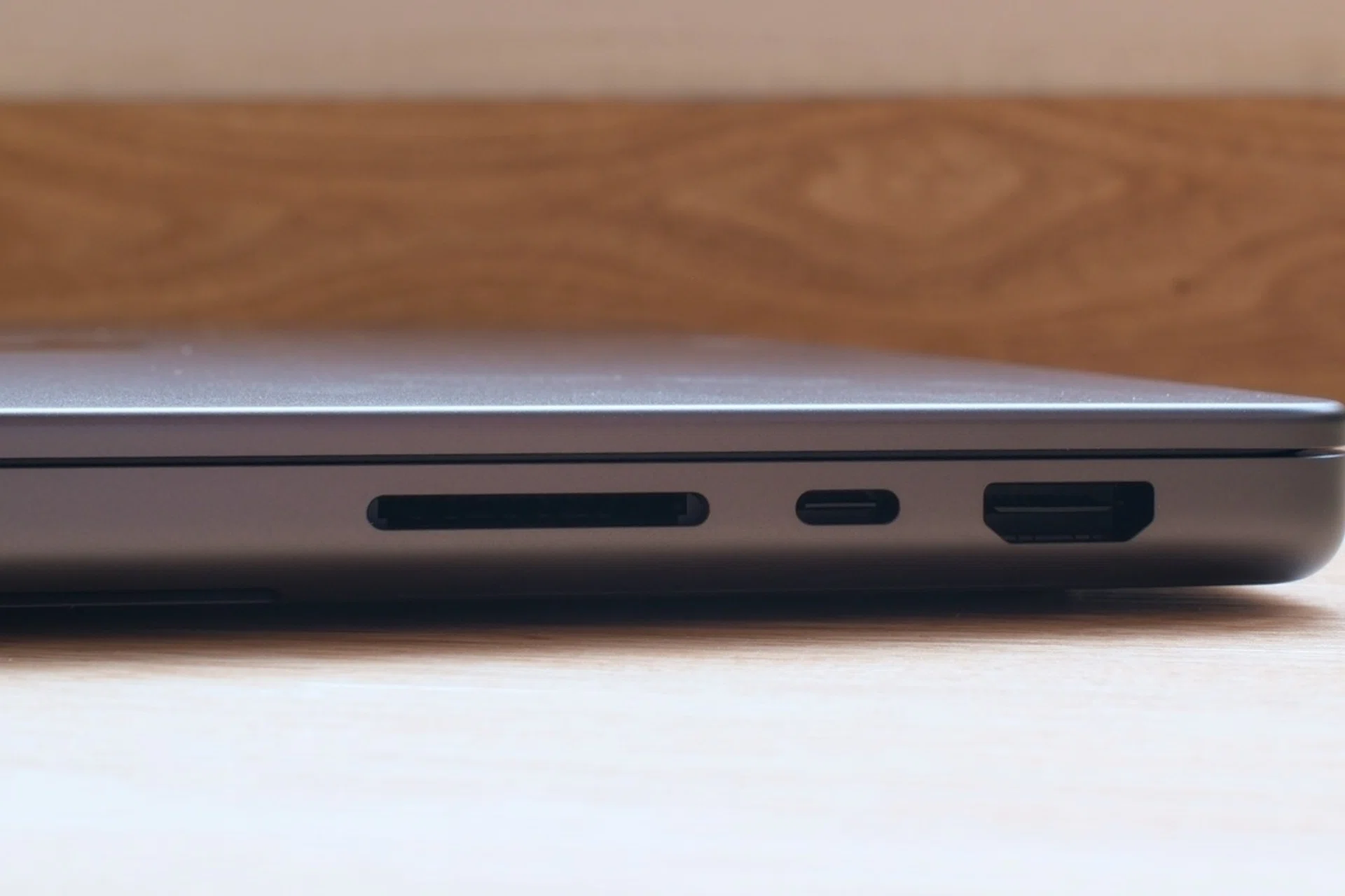 MacBook Pro SD card slot