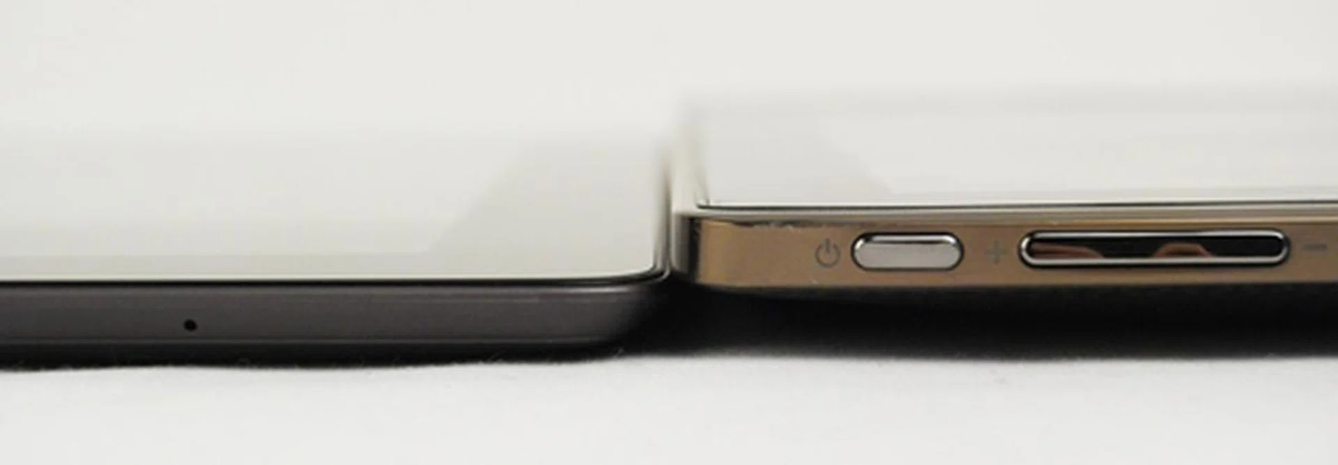 ASUS managed to shave off more than 4mm of thickness on the Eee Pad Transformer Prime. The difference is apparent when you hold the 8.3mm thin Transformer Prime in one hand and the 12.98mm thick Transformer on the other.
