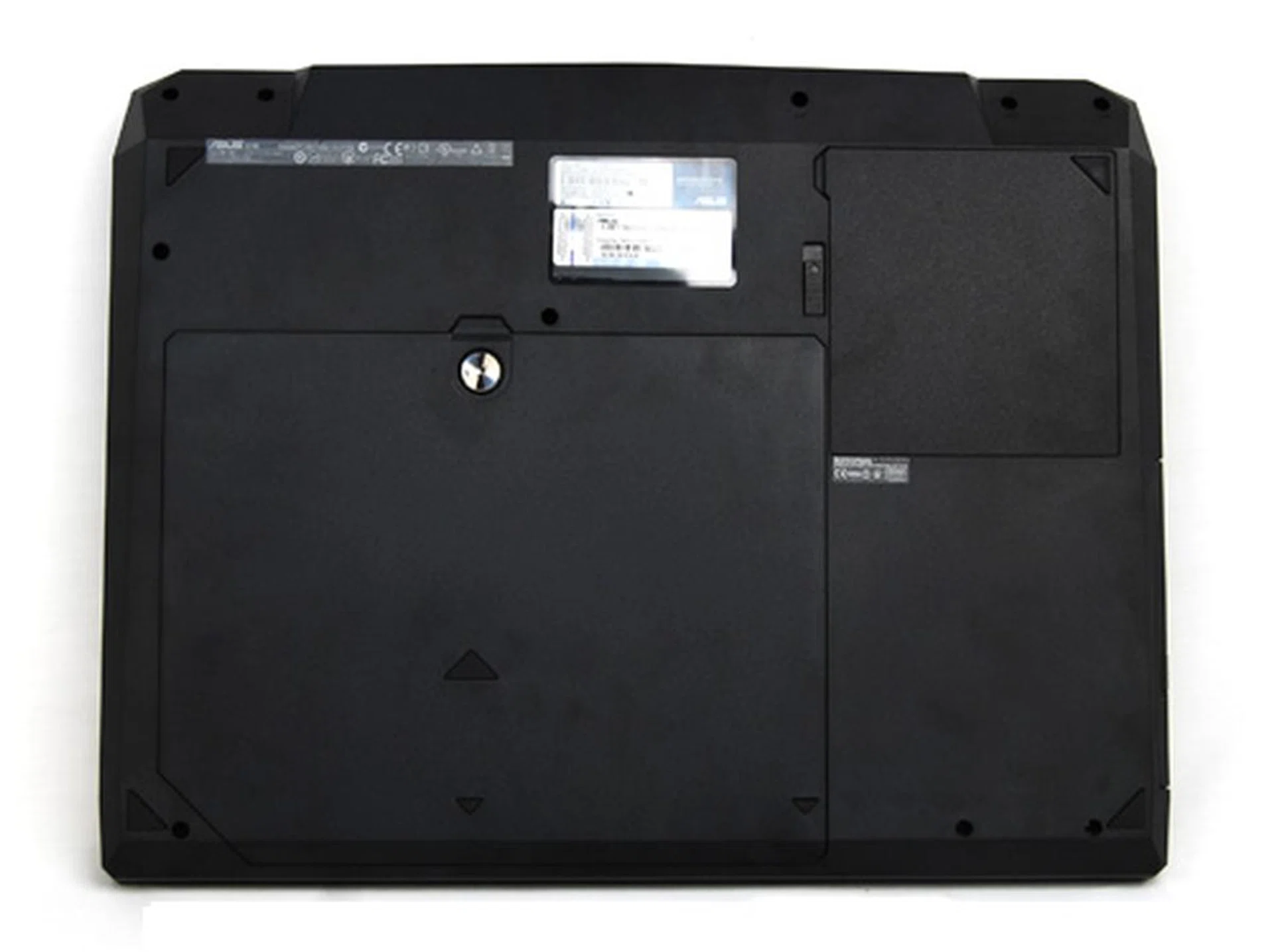 The easy access panel on the base of the notebook can be removed with the help of a coin.