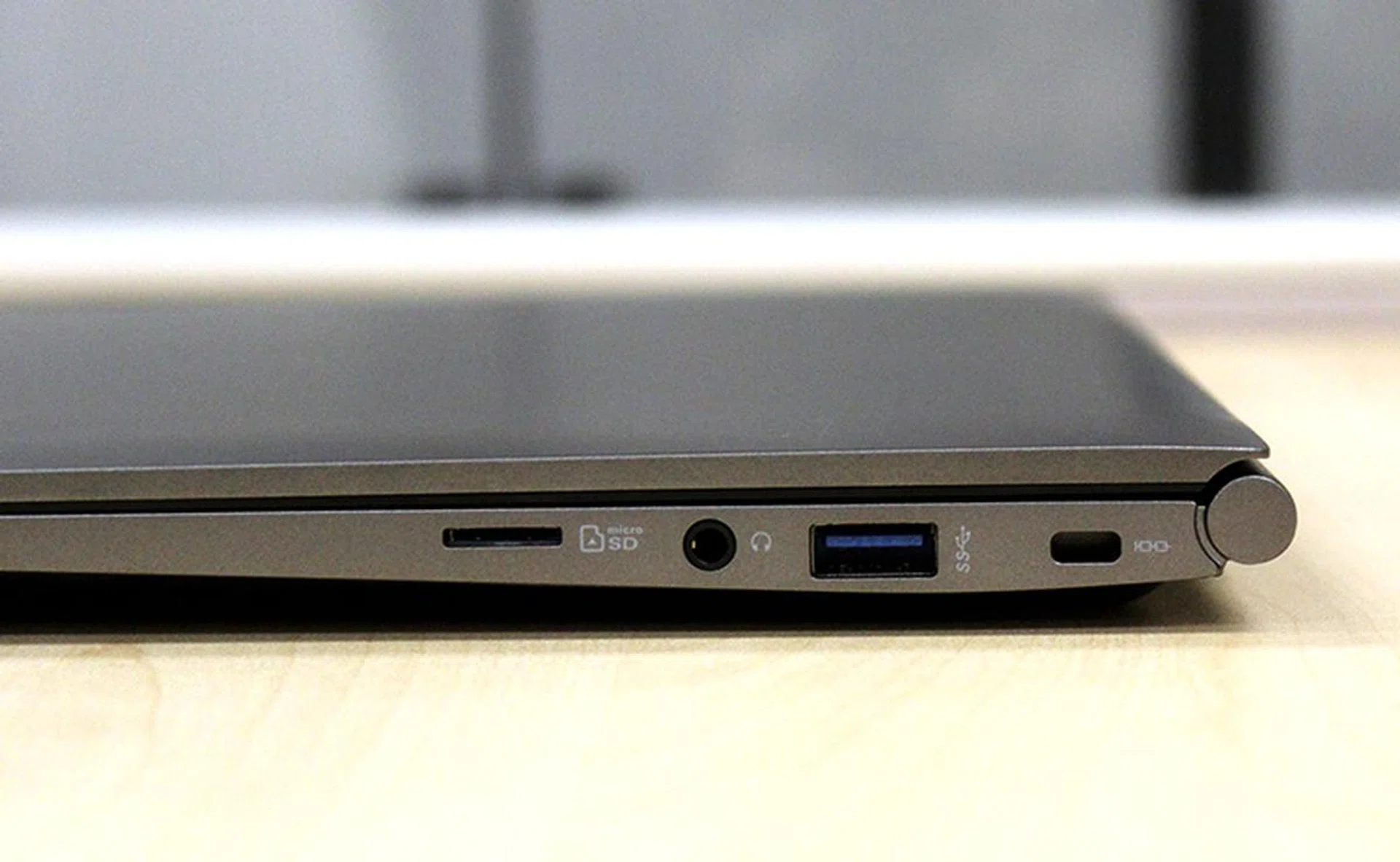 The gram 14 is just 16mm thick.