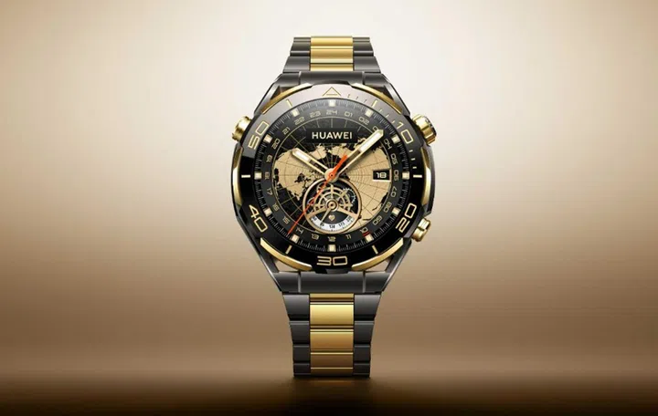 Huawei Watch Ultimate Gold Edition.