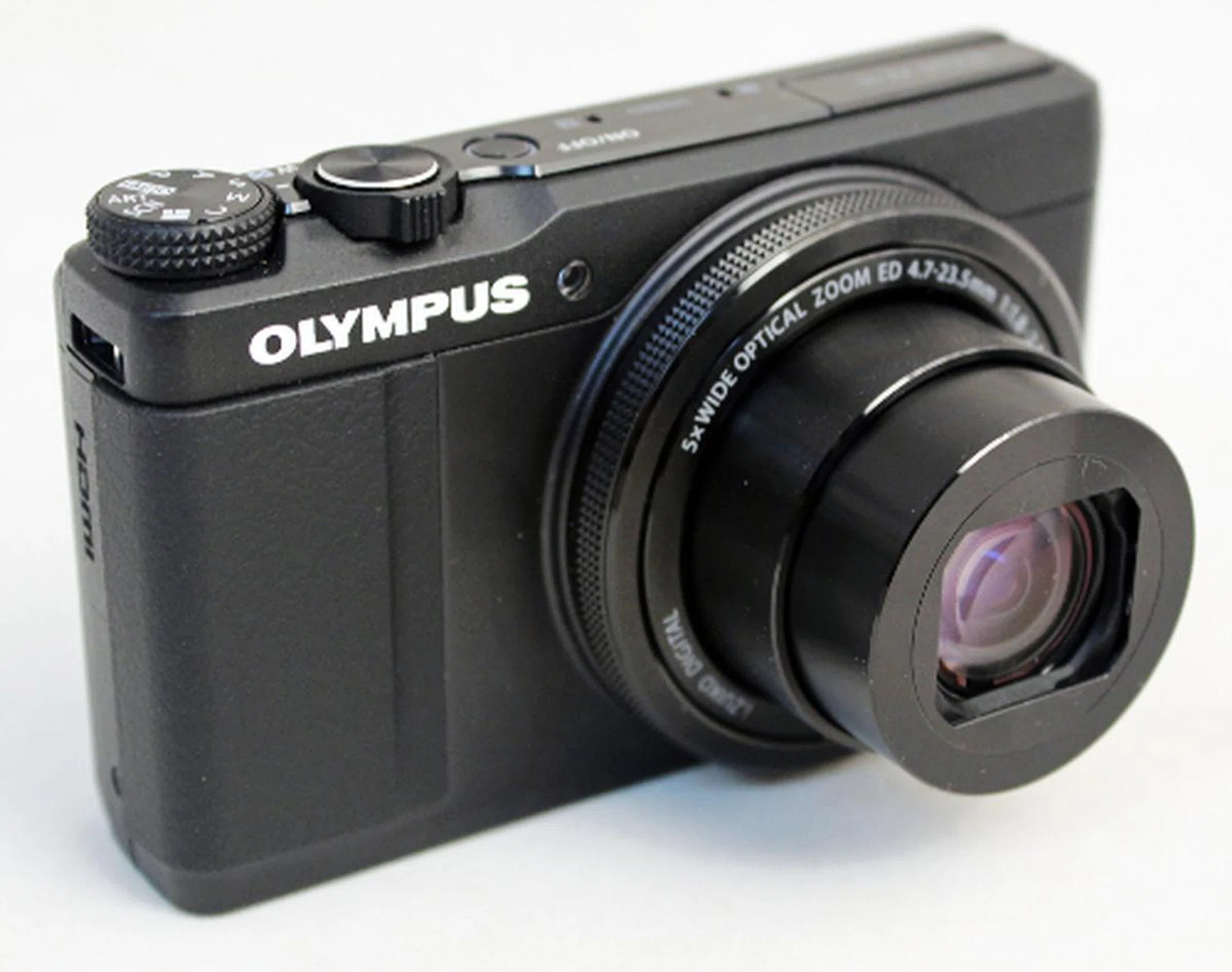 The Olympus XZ-10 offers a compelling advanced compact camera that's really  handy in size and is affordable to boot. Shutter lag and the perceived screen freeze after each shot might be its main detractors, but we encourage you to give it a try as personal tolerances vary.