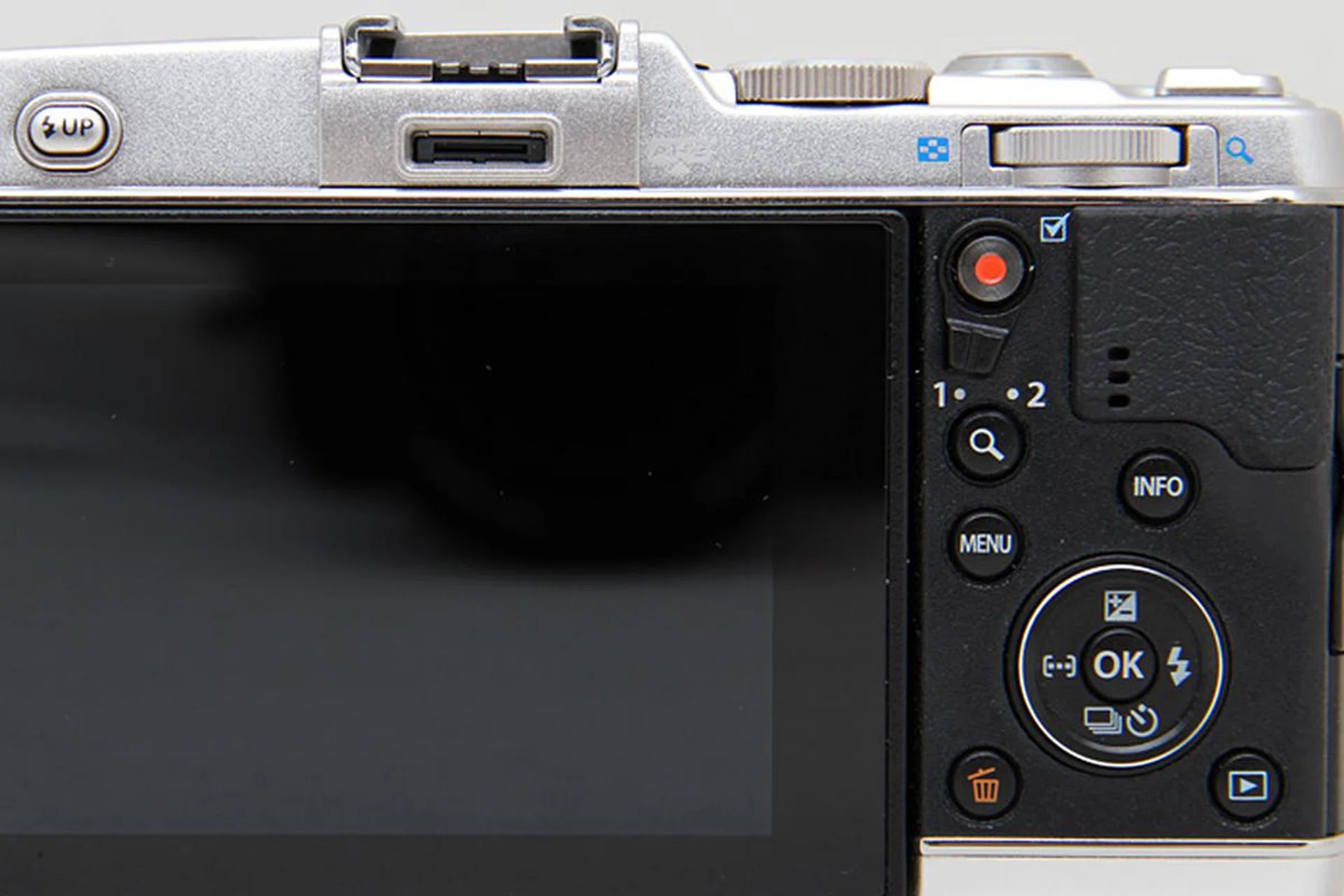 Flip the Function lever and the twin control dials switch to another set of controls, giving you four controls for the price of two.