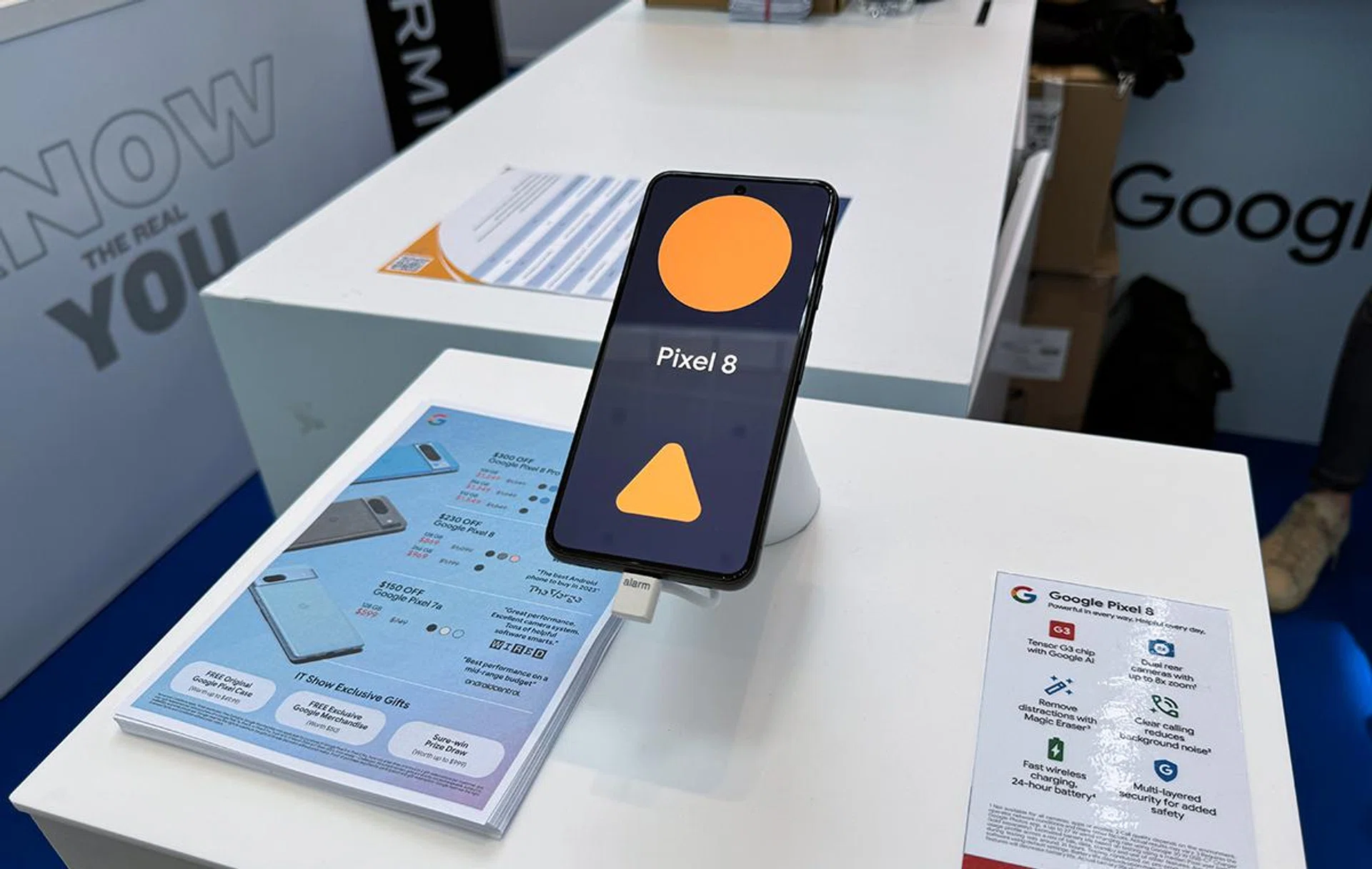 Google Pixel 8.
