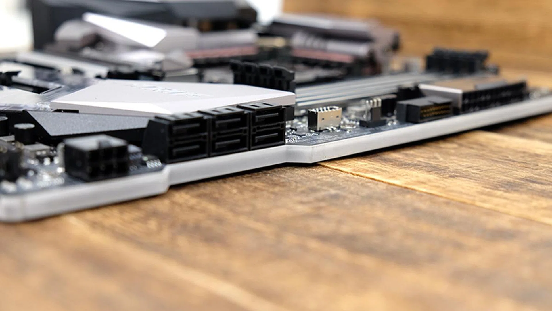 Gigabyte Z390 Aorus Xtreme