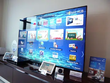 Samsung 75-inch ES9000 LED Smart TV