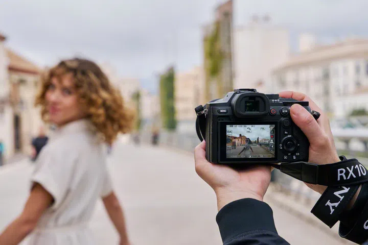 Sony RX10 V